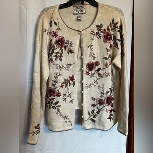 Vintage 90s floral Heirloom Collectibles cardigan w/ buttons & should pads. L